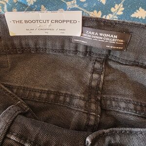 Zara Woman Black Bootcut Cropped Jeans